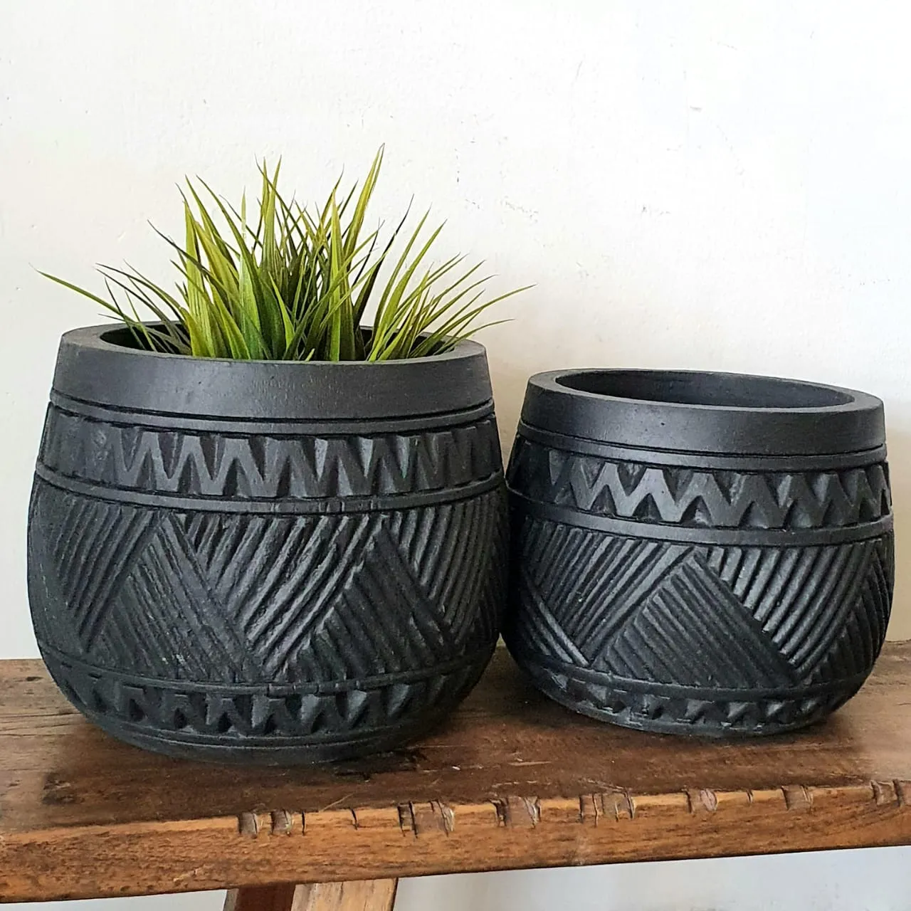 Carved Tribal Zigzag Pattern Wooden Bowl Set