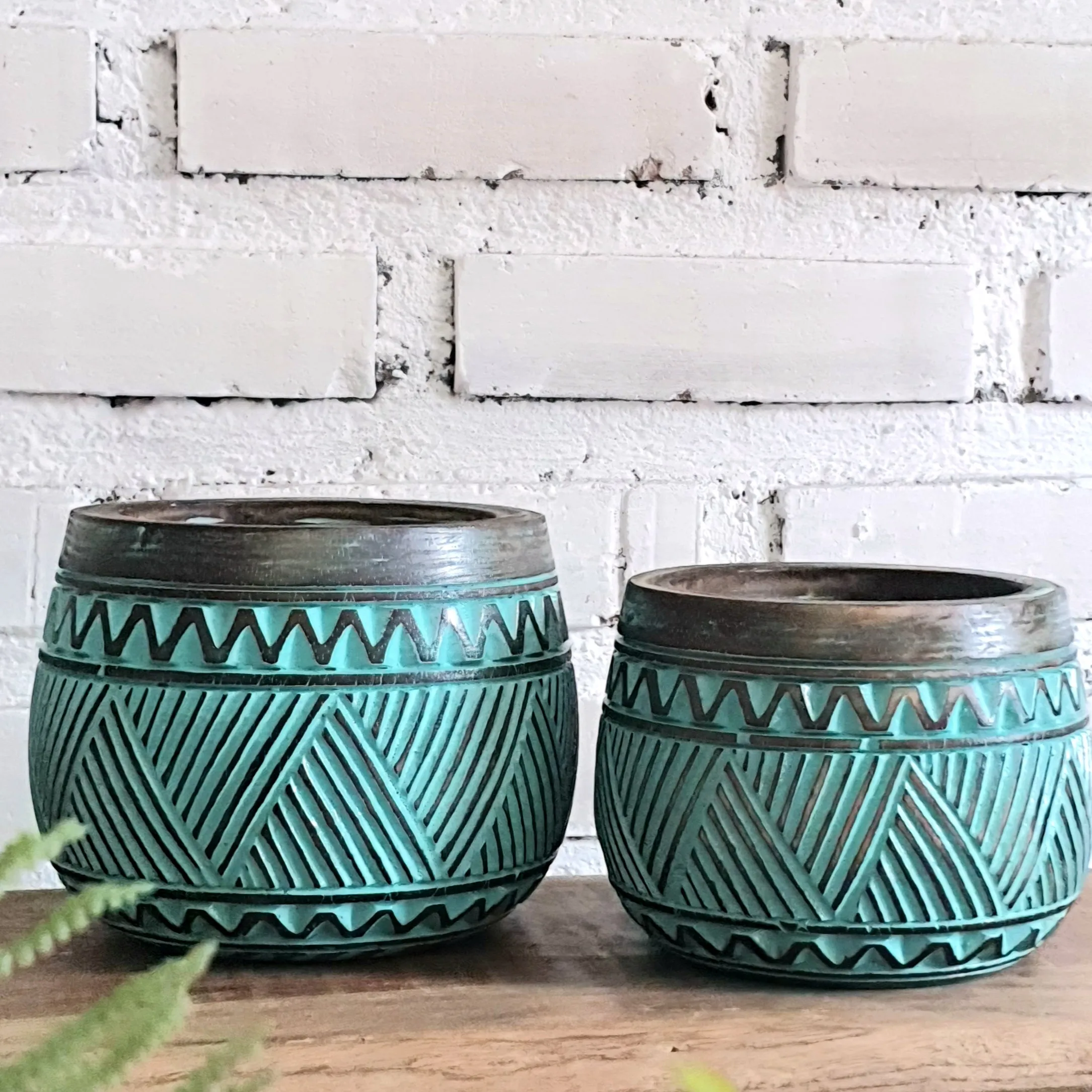 Carved Tribal Zigzag Pattern Wooden Bowl Set