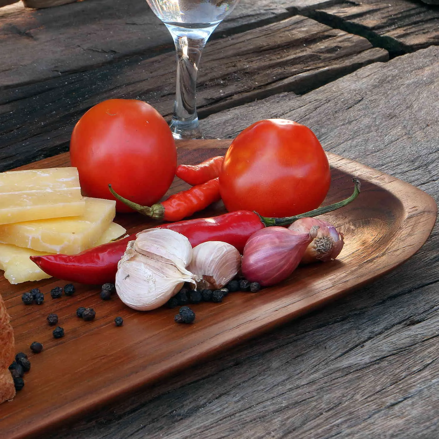 Cassoulet Large Teak Plate