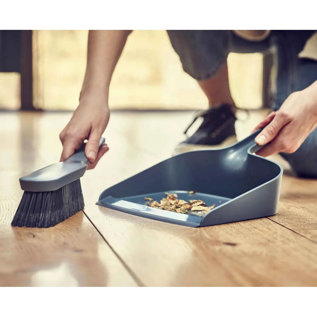 Joseph Joseph CleanStore Blue Wall-mounted Dustpan & Brush Blue