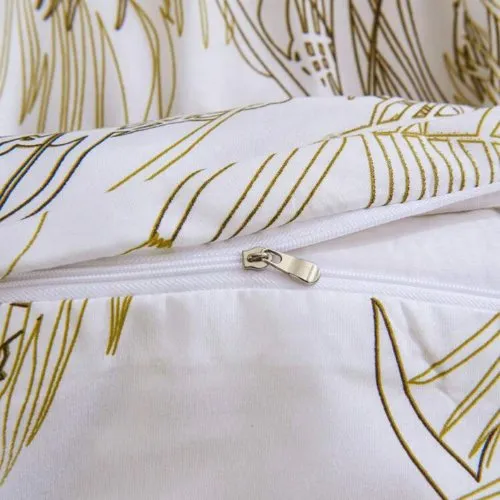 King Size 6 pieces, duvet cover set, golden leaf design.